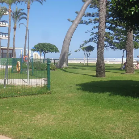 Castillo De Santa Clara 公寓